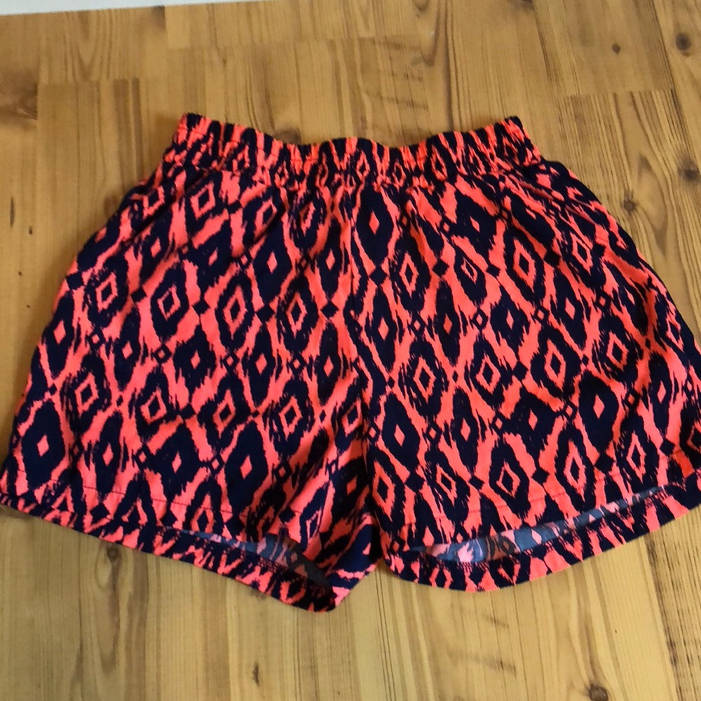 Girls shorts with pockets